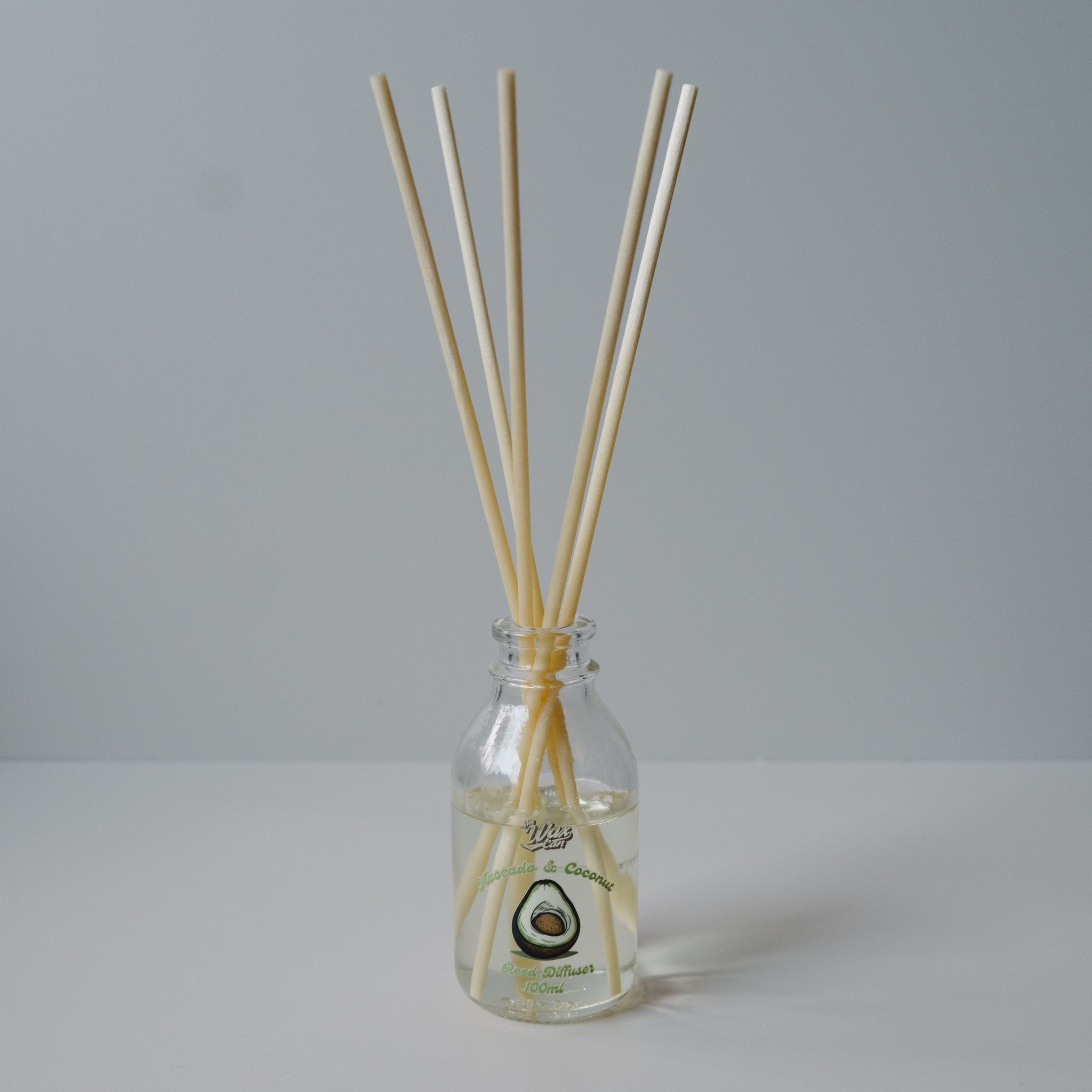 Coconut & Avocado Reed Diffuser |  椰子與牛油果 香氛擴香瓶